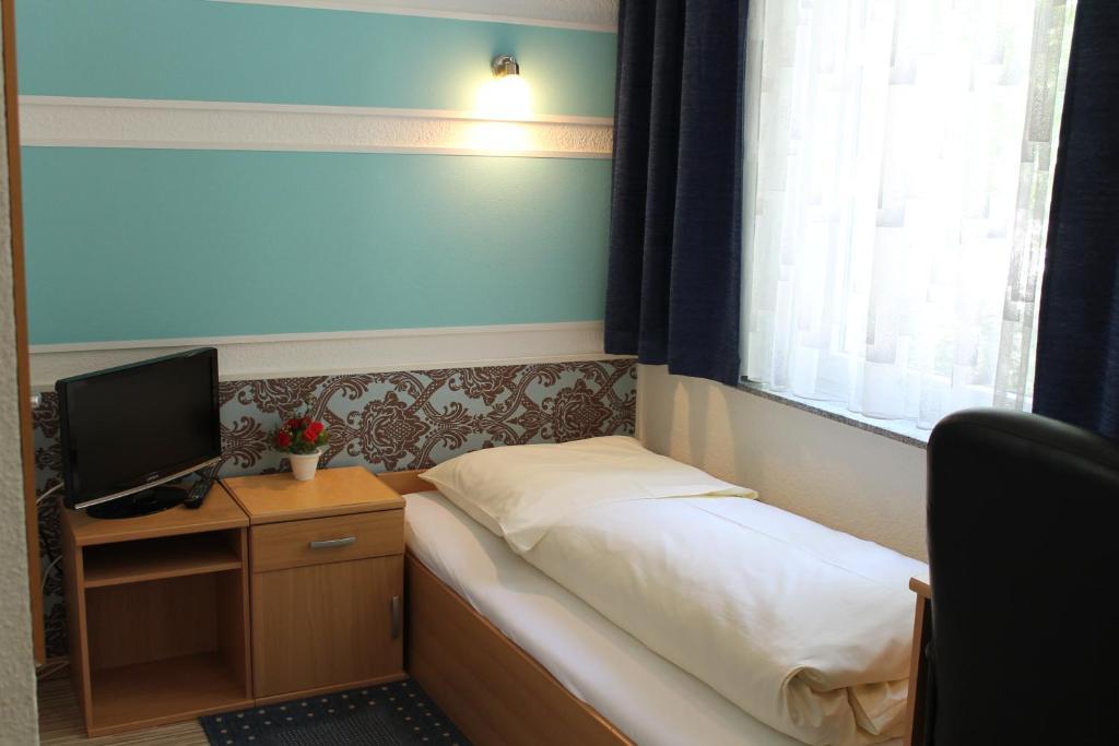 Pension Central Nuernberg-Fuerth Room photo